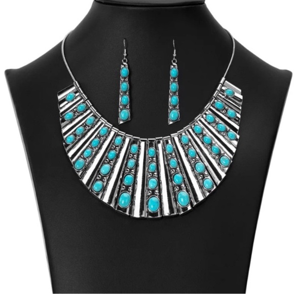 Paparazzi Zi Collection Necklace and Earring set. Brand new/never worn. - Picture 2 of 2